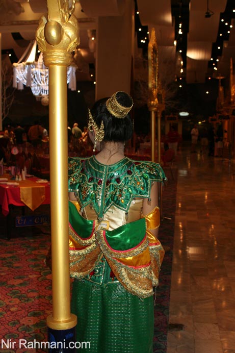 Phuket Fantasea show buffet dinner